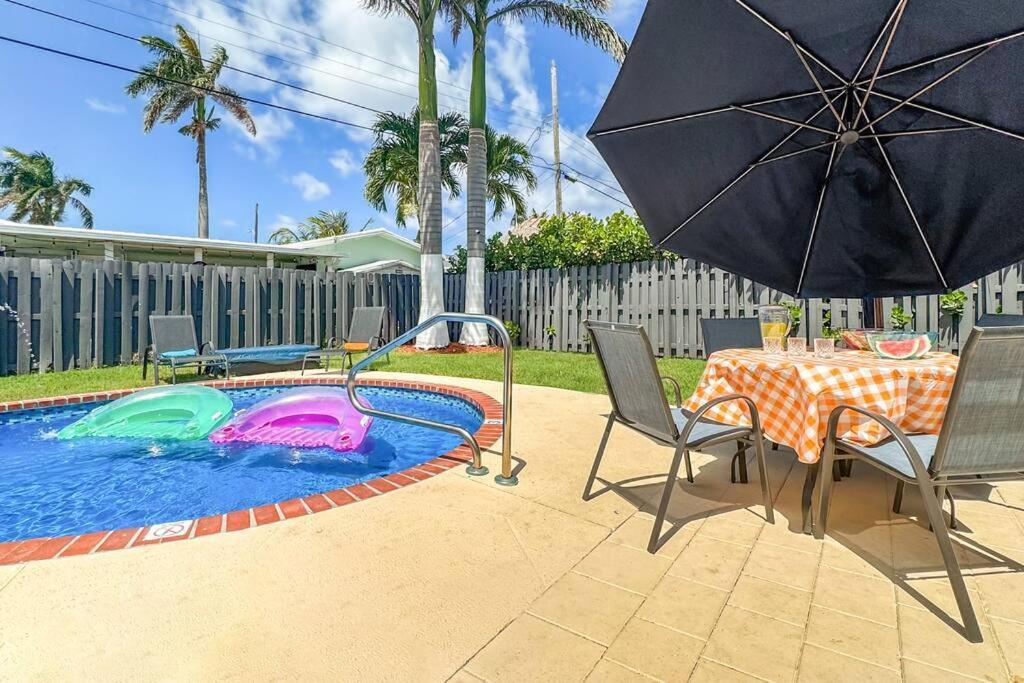 Amazing Home W Heated Pool 8 Mins To The Beach Lighthouse Point Exterior foto