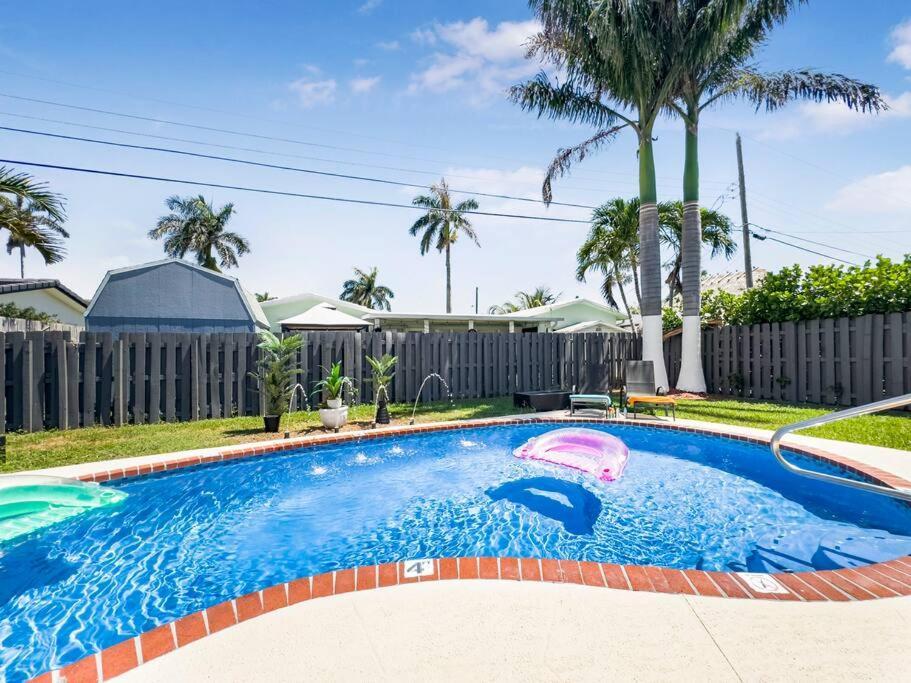 Amazing Home W Heated Pool 8 Mins To The Beach Lighthouse Point Exterior foto