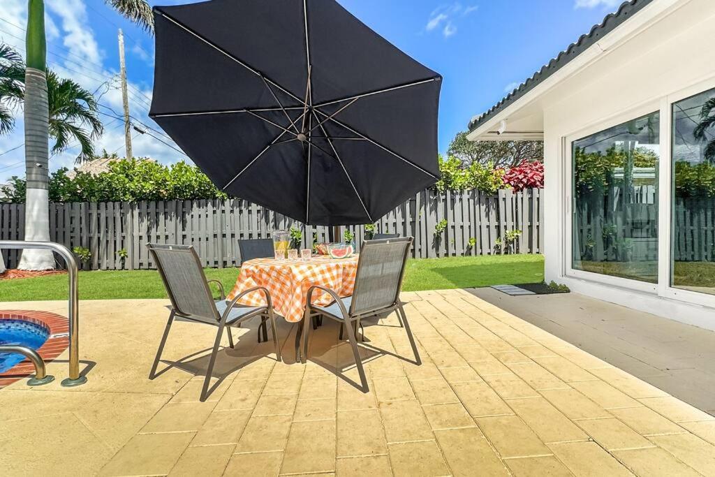 Amazing Home W Heated Pool 8 Mins To The Beach Lighthouse Point Exterior foto